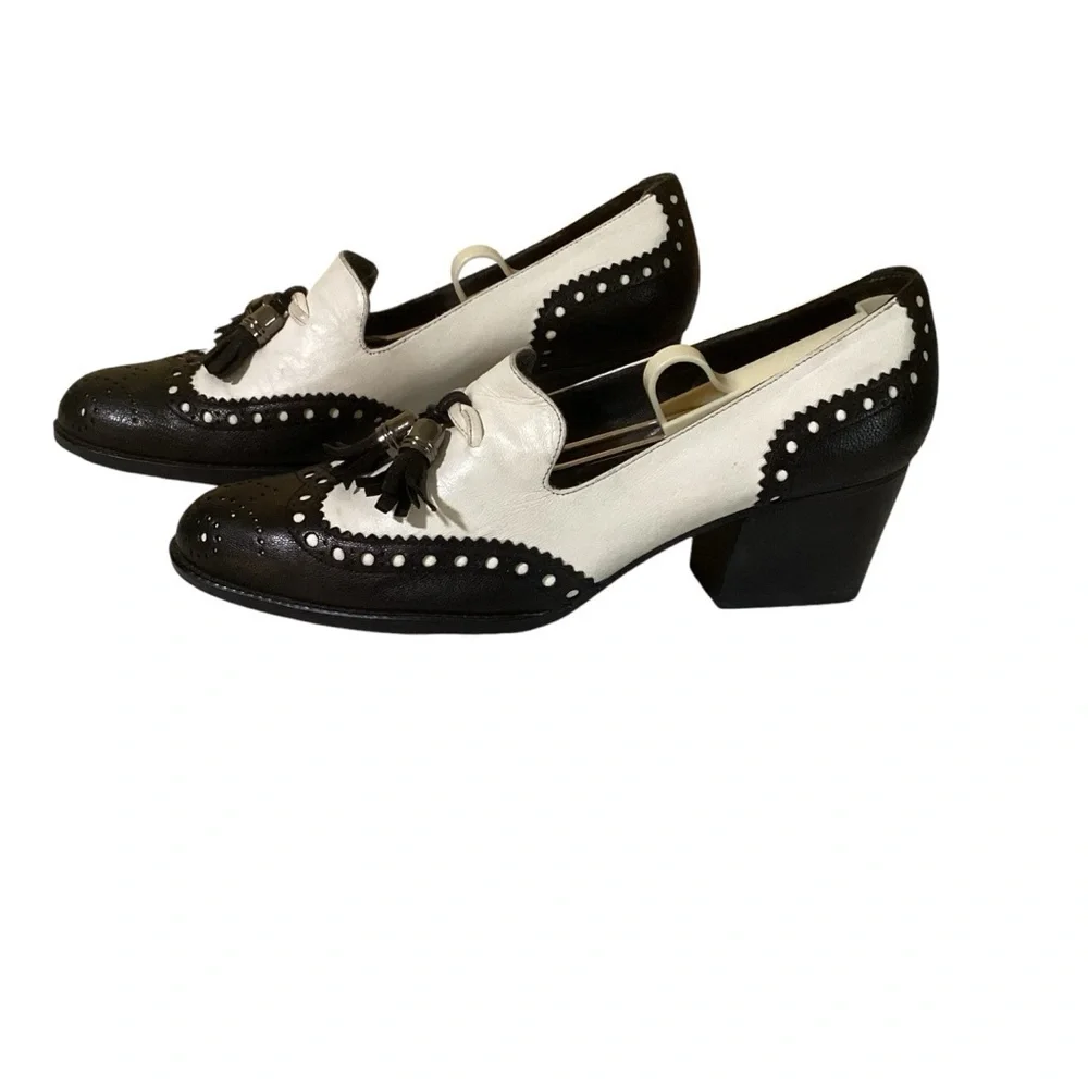 Stuart Weitzman Women’s Black & White Heels. Size 6N